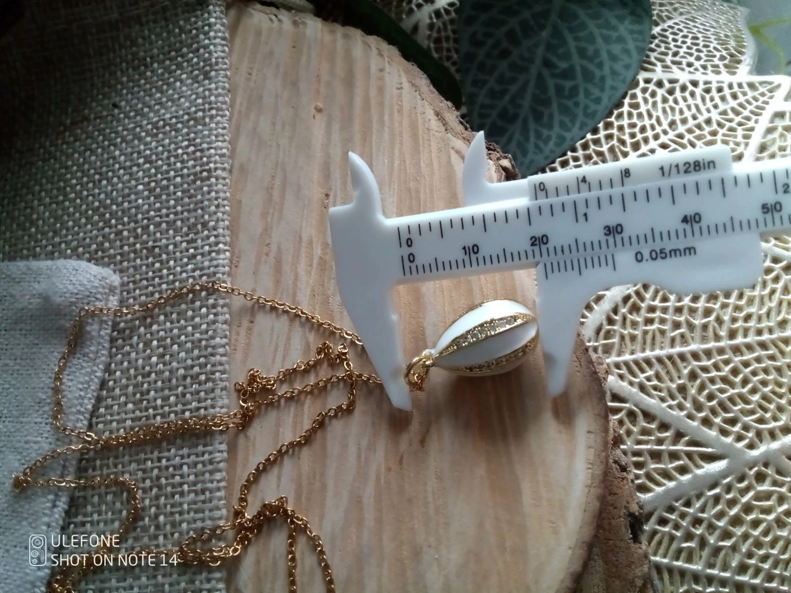 Collier pendentif blanc métallisé – photo 3